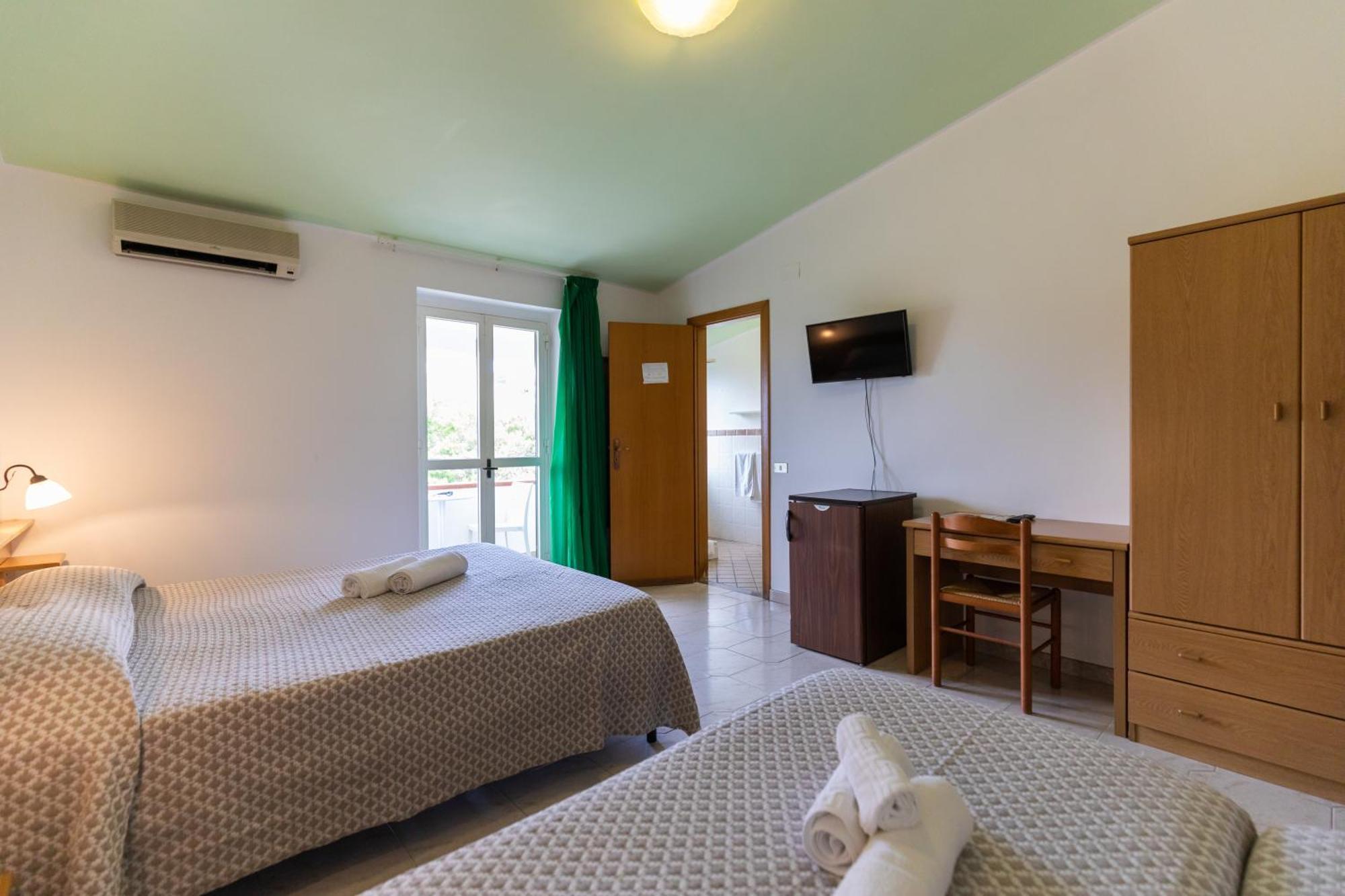 Hotel Marinella كابو فاتيكانو المظهر الخارجي الصورة