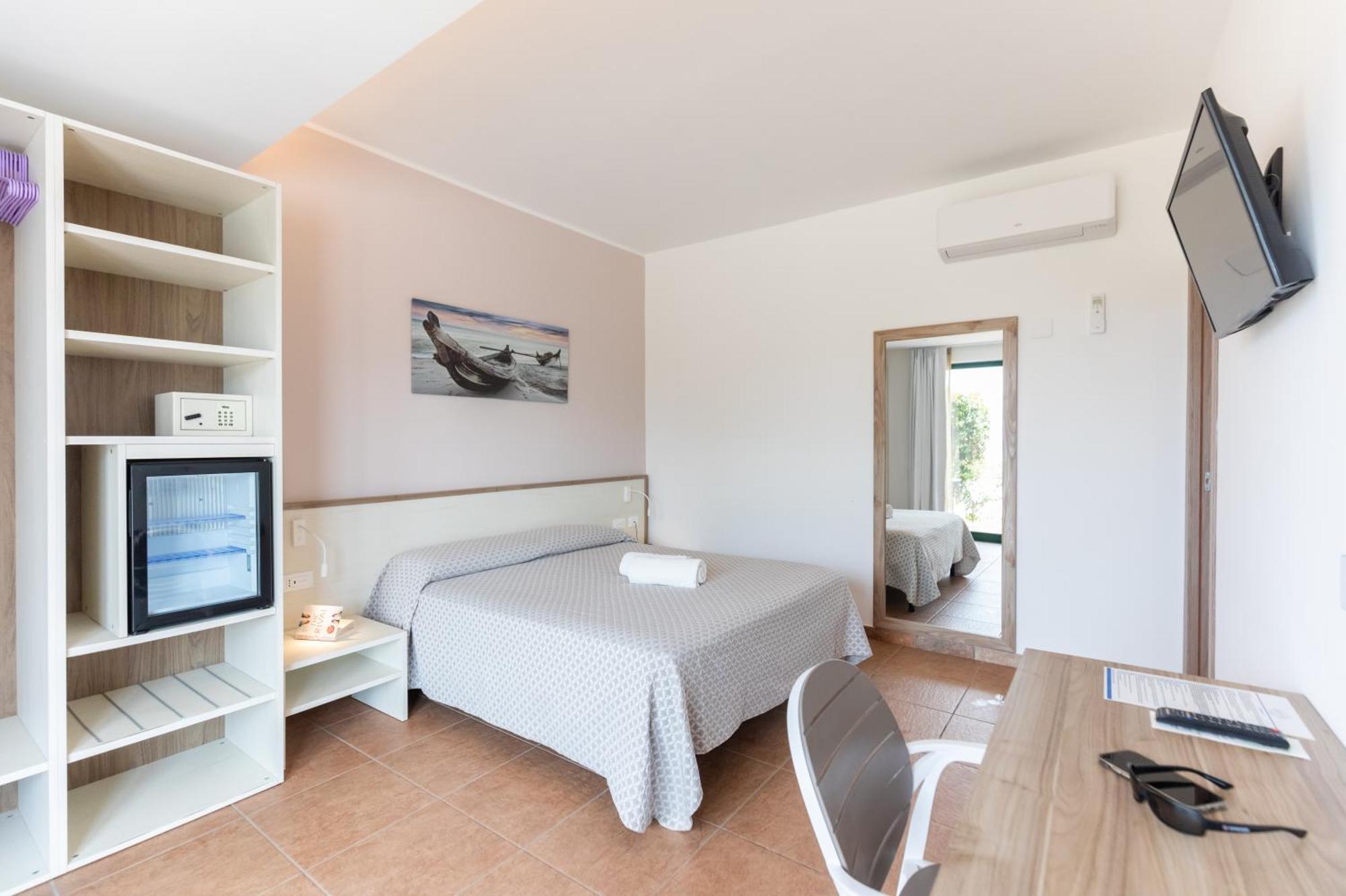 Hotel Marinella كابو فاتيكانو المظهر الخارجي الصورة